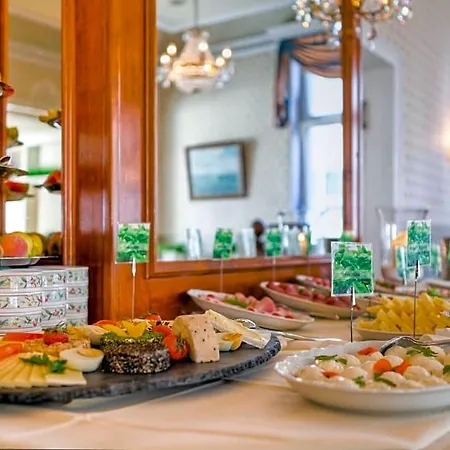 Seetelhotel Esplanade Mit Aurora 4*