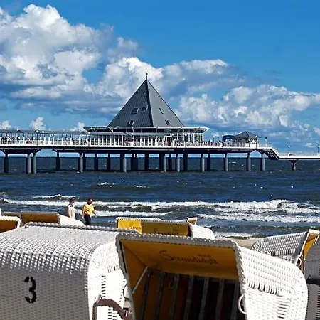 Seetelhotel Esplanade Mit Aurora 4*